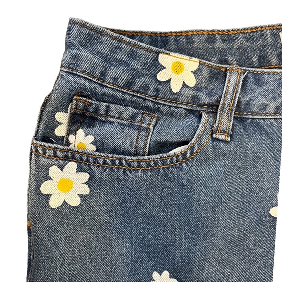 High Waist Daisy Print Mom Jeans Size 9 Excellent Pre-owned Condition - Picture 3 of 10